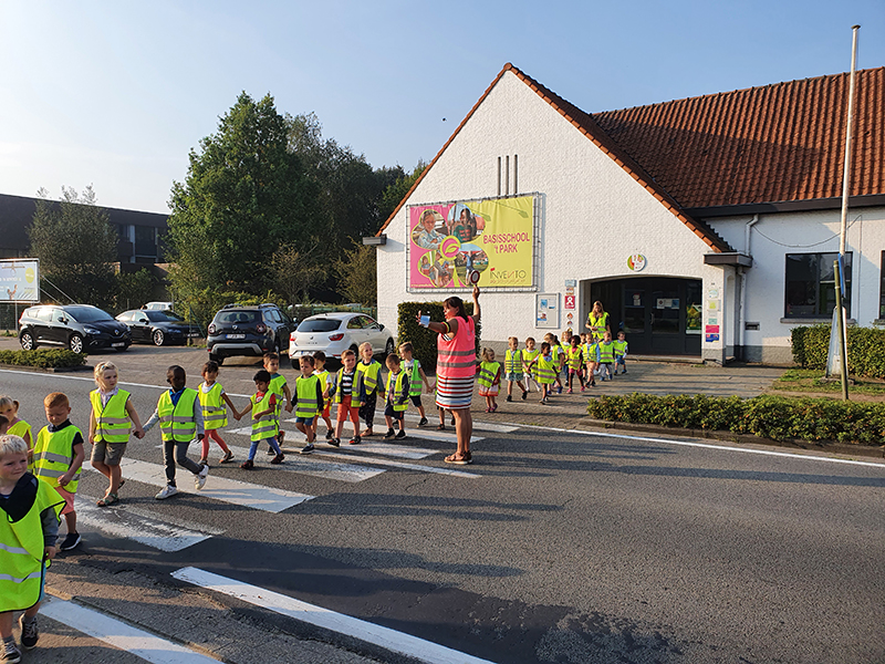 Basisschool 't Park Oostmalle met de fiets naar school